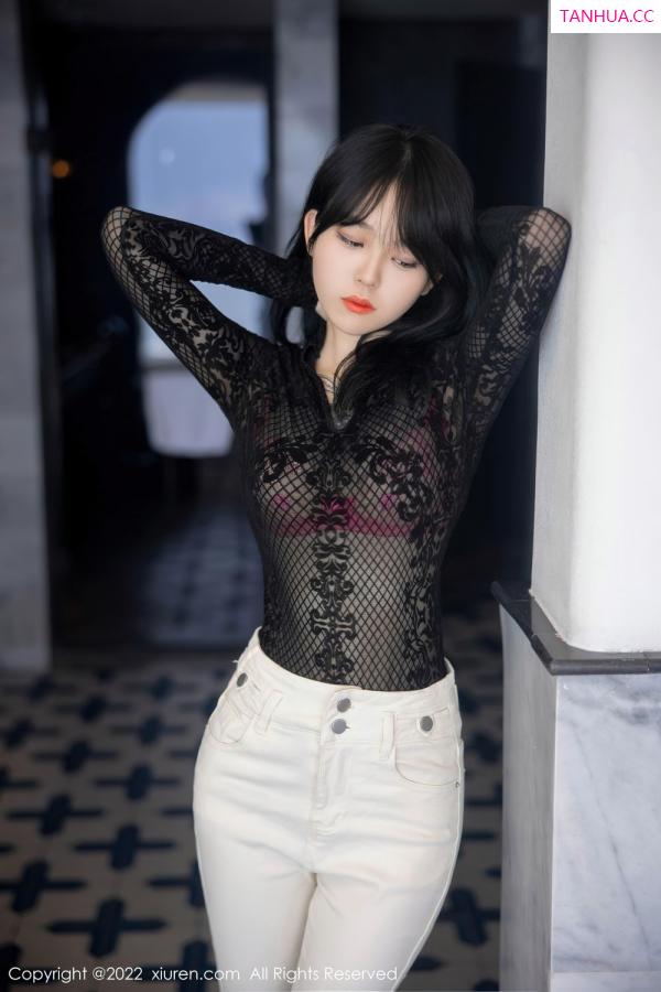 小奶瓶呜呜  [XiuRen]高清写真图 2022.08.04 No.5386 奶瓶第11张图片